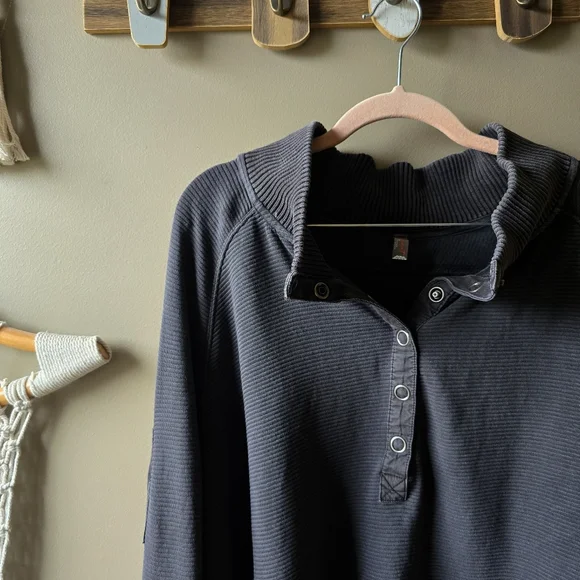 SOLD - Picture 6 of 9